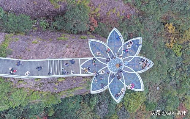 浙江放大招！秋假 5 天连休 + 家长半价亲子游热潮席卷 11 市！